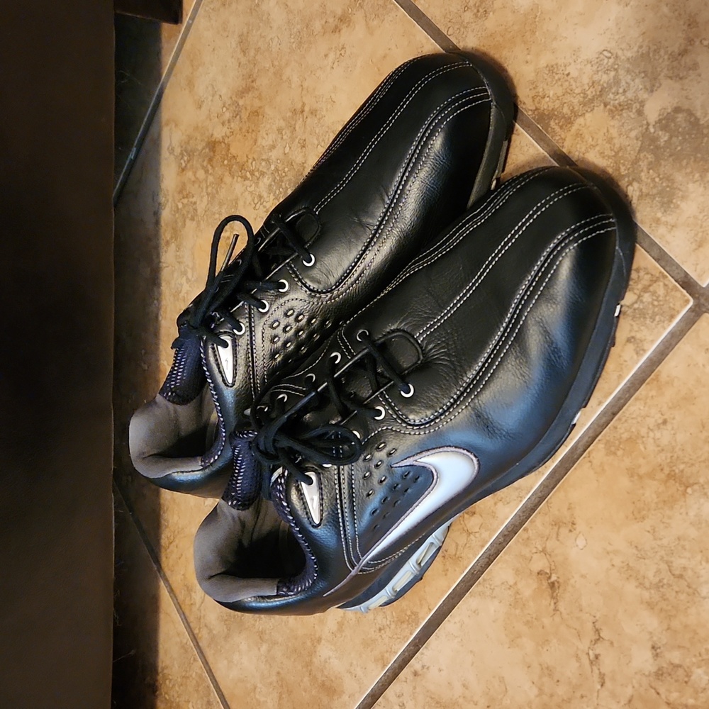 Nike Zoom Air Men's Leather Golf Shoes